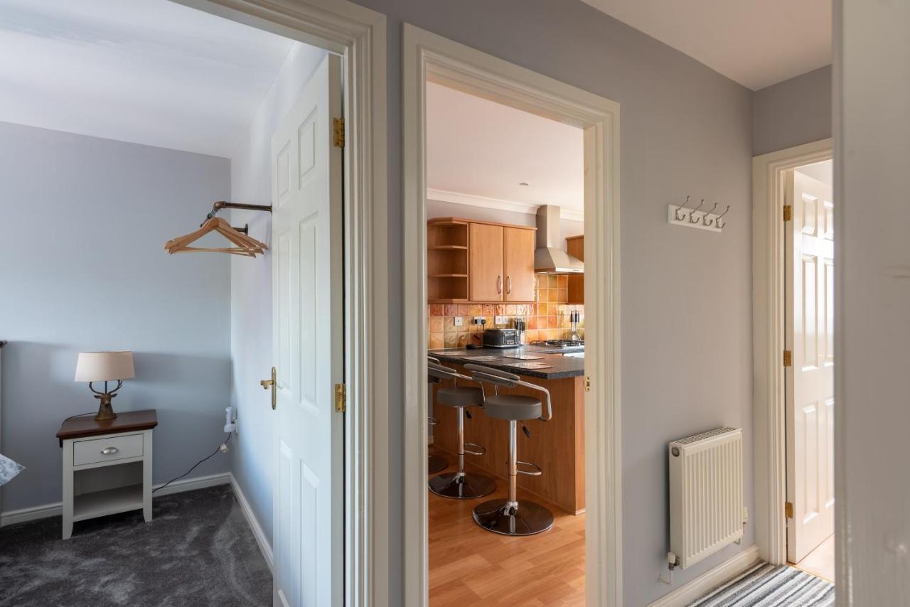 Number 4 Apartment